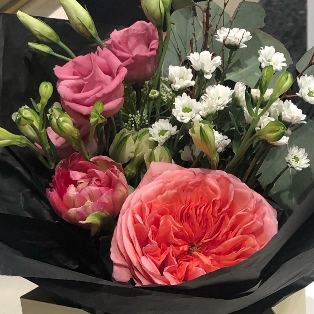 Meet your Posher, Nikky